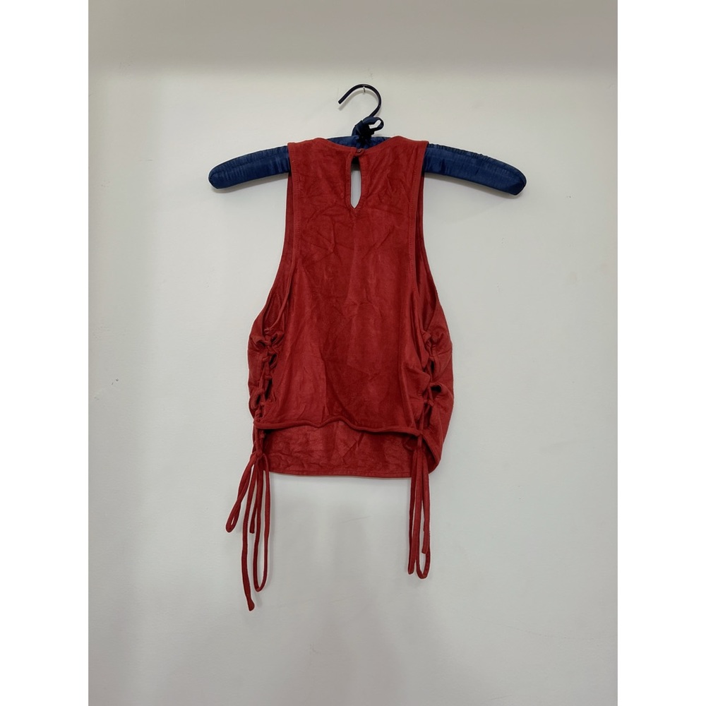 Express Top with String Ties - Picture 3 of 3